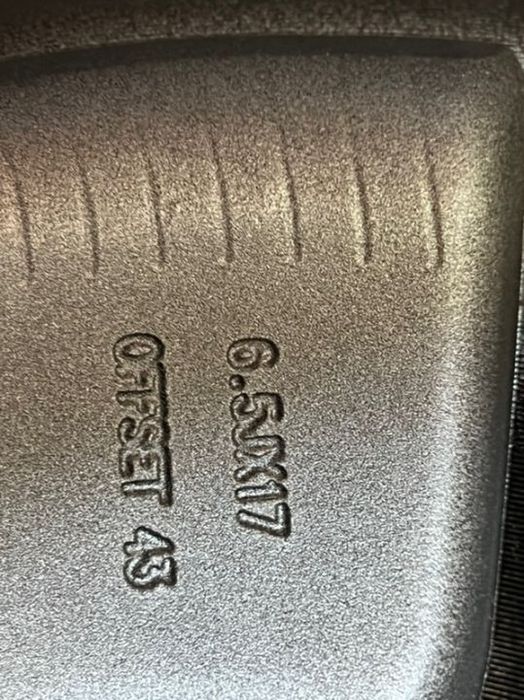vând jante originale Kia Rio pe 17” noi