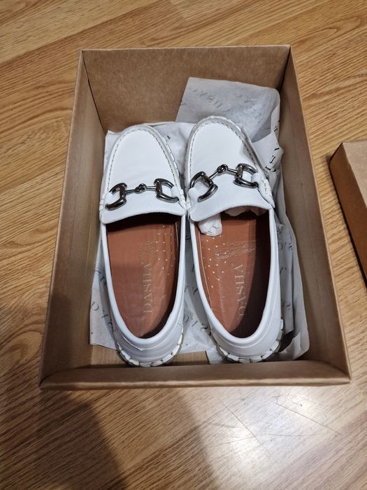 Pantofi de dama din piele