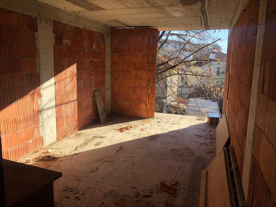 Продава се Многостаен апартамент в Пловдив, Център - 122 кв.м за 2173 €/кв.м - Снимка #3