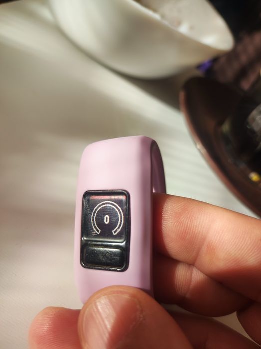 ДВА детски смарт часовника Garmin VivoFit Jr3 & Jr 2 - момче/момиче