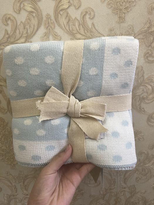 Новый теплый трикотажный плед для малышей можно купить для выписки