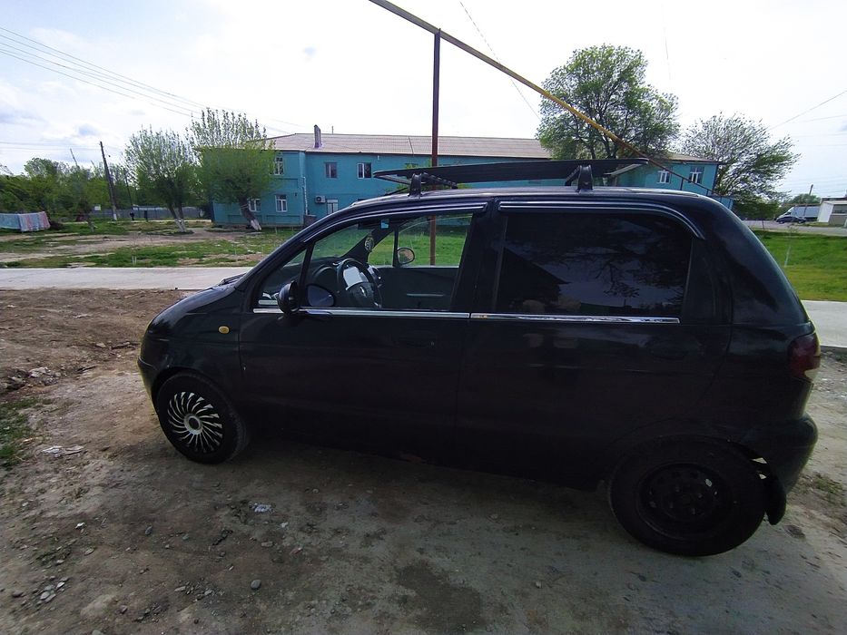 Matiz sotiladi holati o'rtacha benzin gazda uy ishiga minilgan