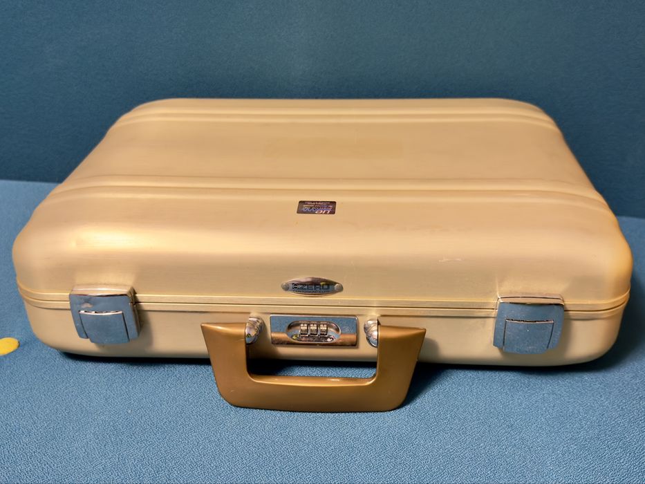 Vand 2 Detectoare Profesionale Ultrasunete UE Systems Ultraprobe 3000