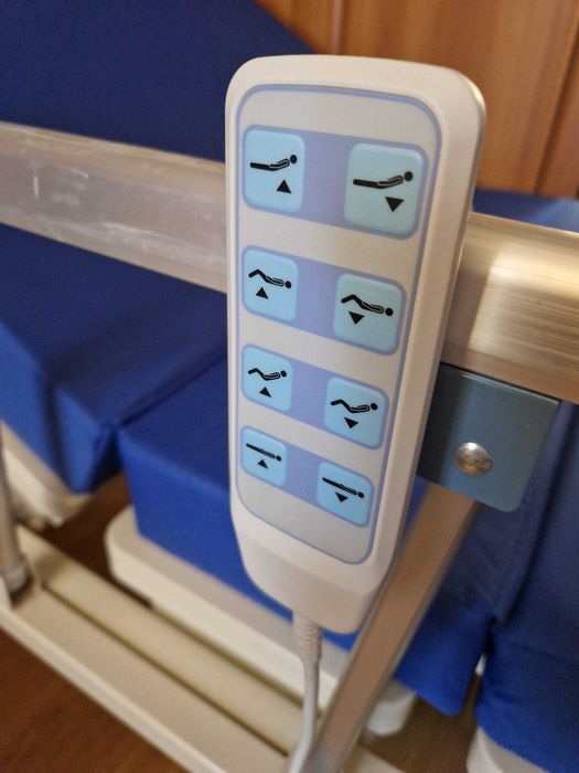 Pat de spital electric model JL636 NOU