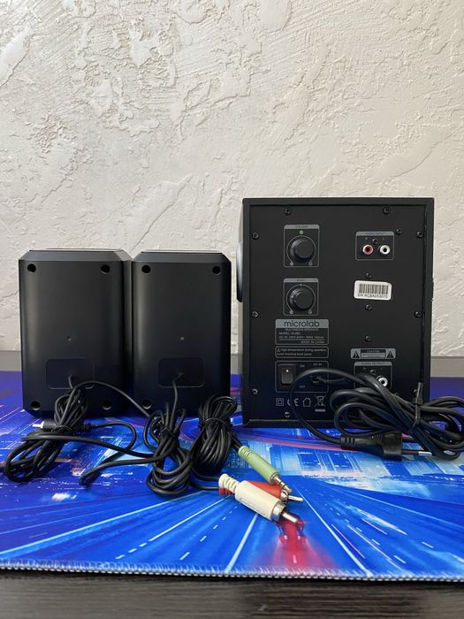 Сабвуфер Microlab M280BT в отличном состоянии