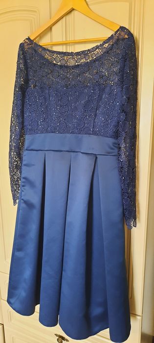 Продам вечернее платье ручной работы