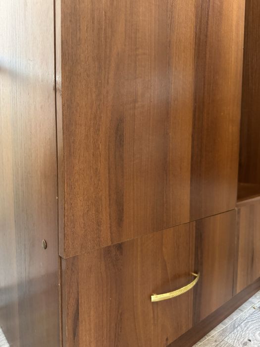 ШКАФ ДЛЯ ОДЕЖДЫ И пастельного белья