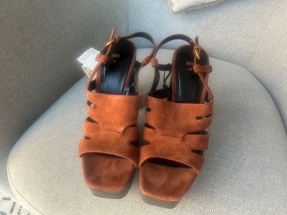 Дамски сандали Zara