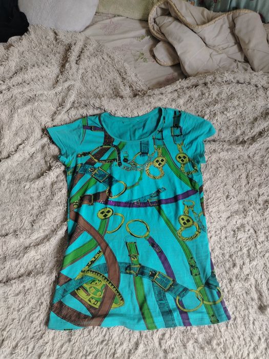 Отдам женские вещи