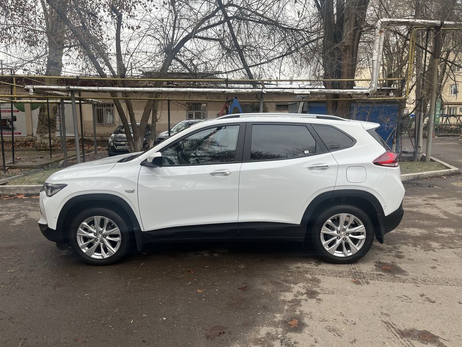 Трекер 2 LTZ 2023 оқ сотилади