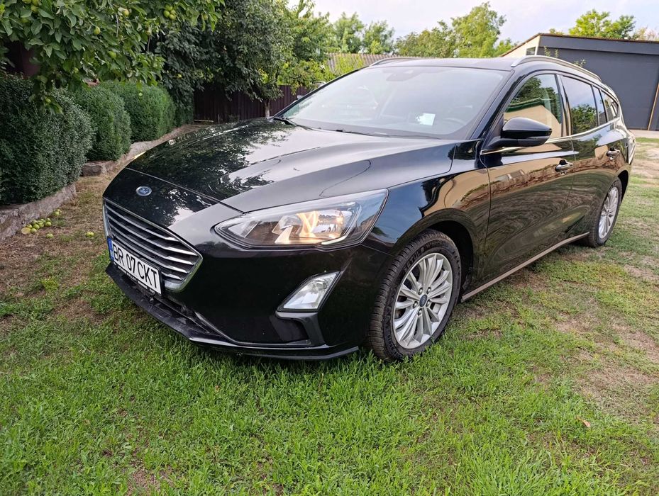 FORD Focus 2019 — imagine 3