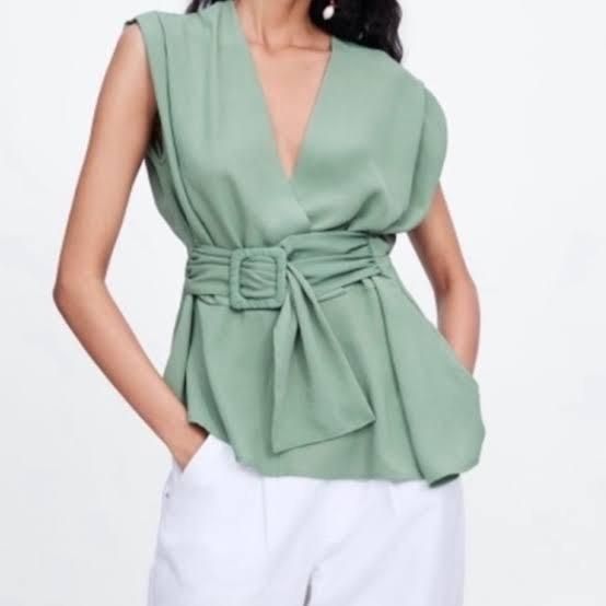 ZARA топ с колан р-р ХС/С