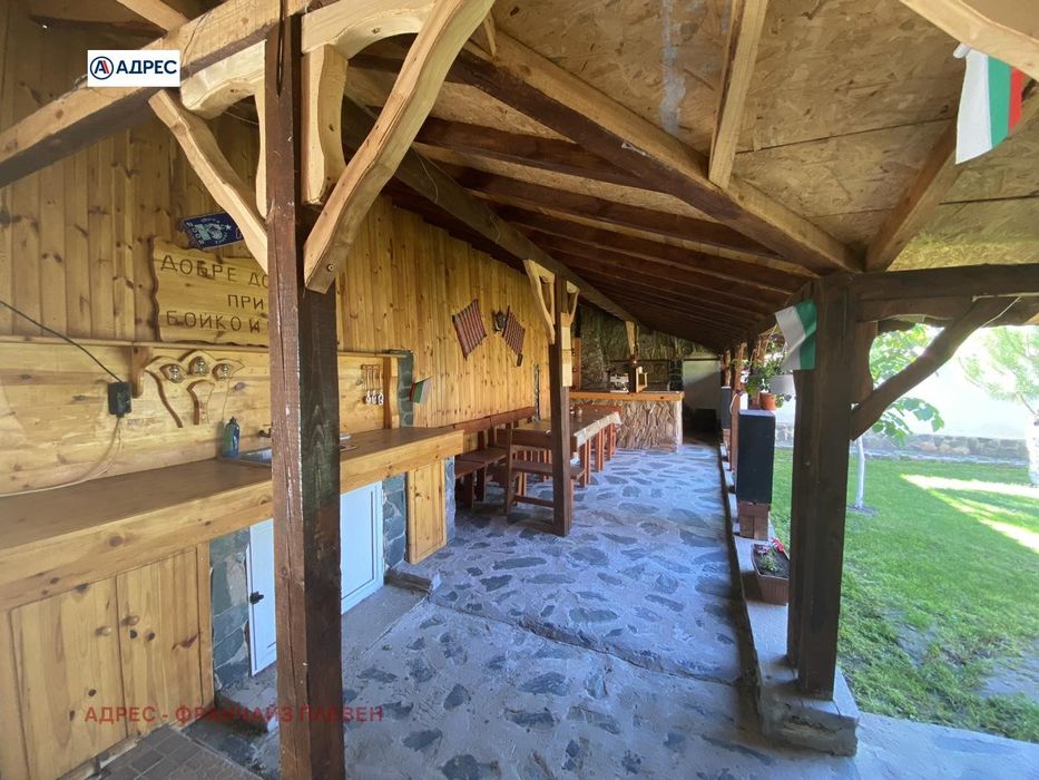 Къща в Плевен, област-с.Брест площ 200 цена 120000