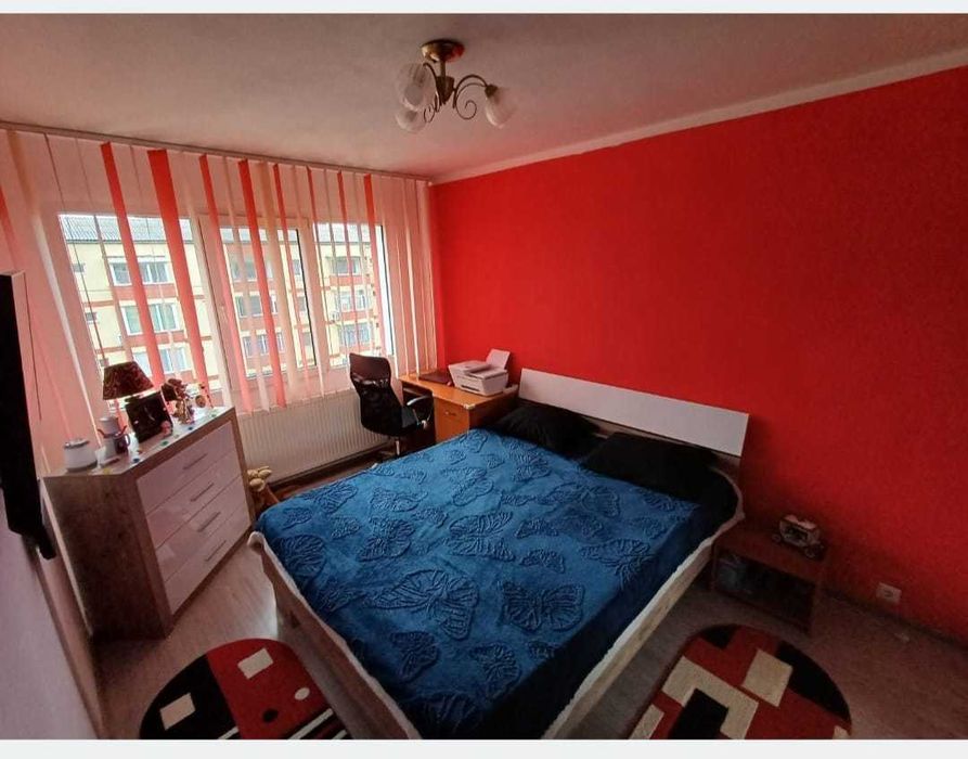 Vand apartament 2 camere