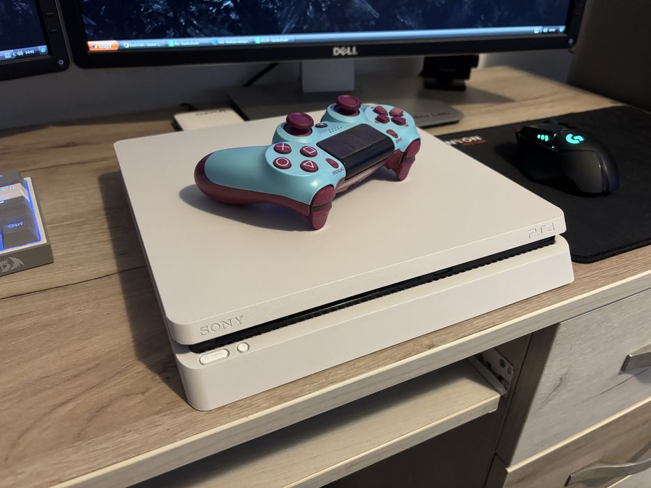 Sony PS4 Slim 1TB - refurbished