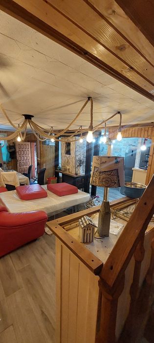 Casă de vânzare Valea DOFTANEI - TRAISTENI