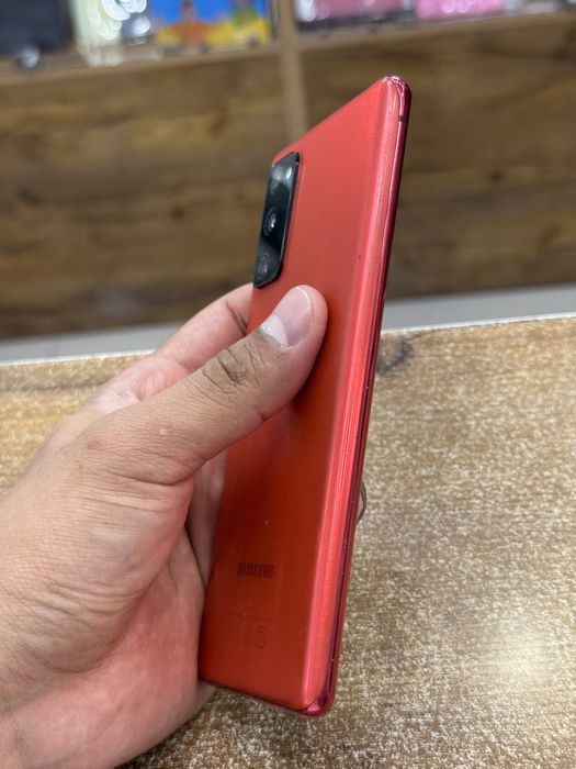Samsung Galaxy S20FE  (Snapdragon)