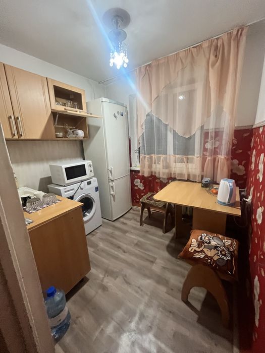 3-х комн кв в 1 мкр