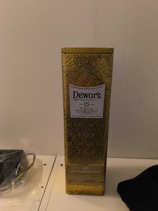 Метална кутия уиски Дюърс!