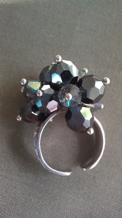 Кольца, кулон, серьги,  бижутерия