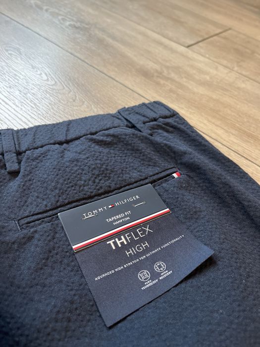 Tommy Hilfiger  TH Flex High - Нов  летен спортен панналон размер Л / Оригинал