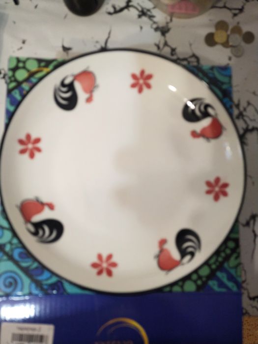 Продам подарочные тарелки