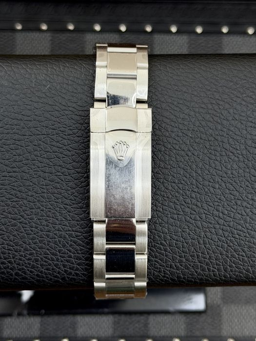 Rolex Date-Just 41 Green Ombre Dial ETA 3235