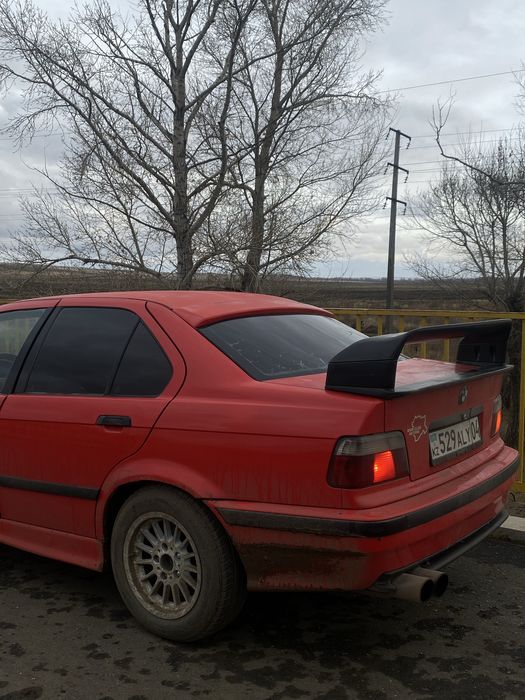 Продам БМВ е36 м50б20