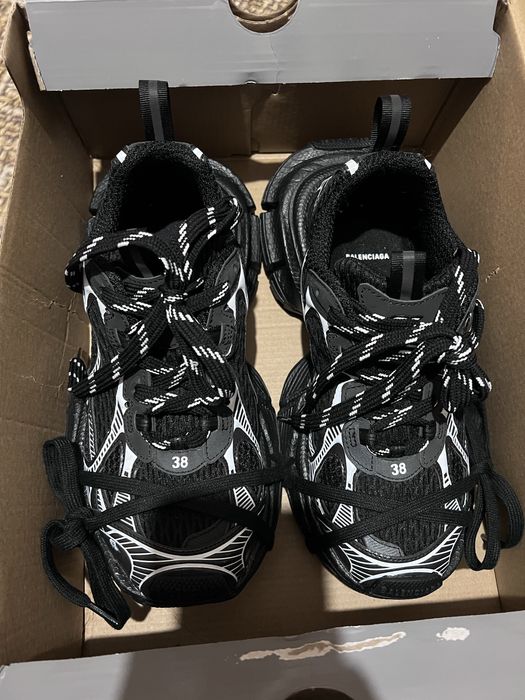 Кроссовки Balenciaga