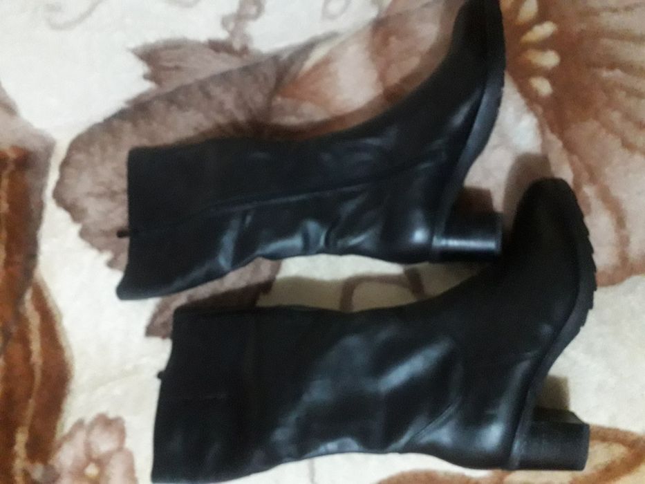 Продам САПОГИ кожа