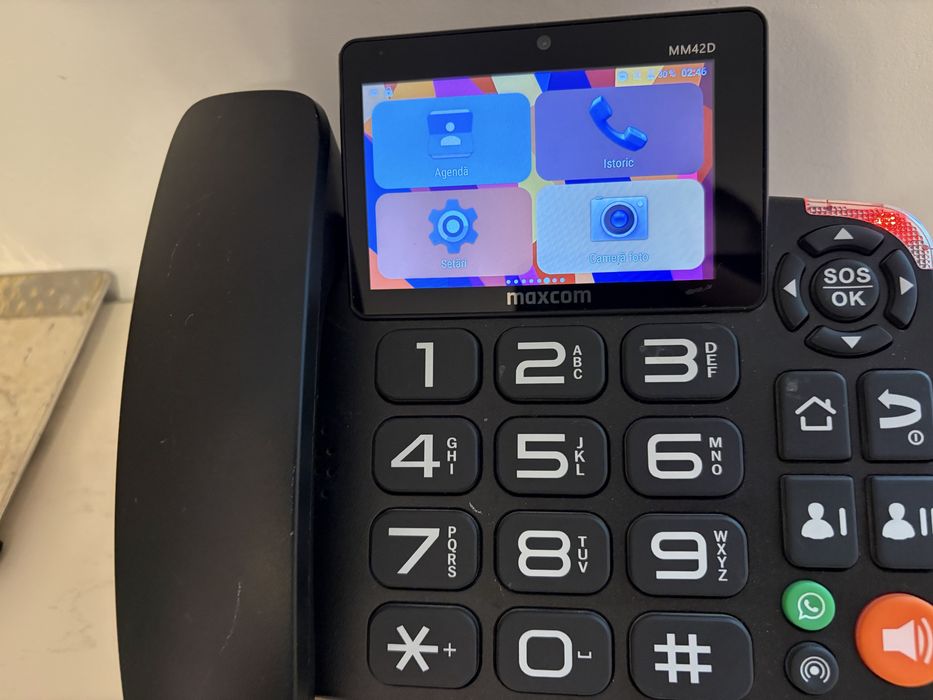 Telefon mobil Maxcom MM42D 4G