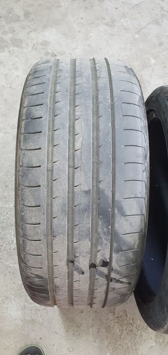 Anvelopa kumho 245/40 R19 98y