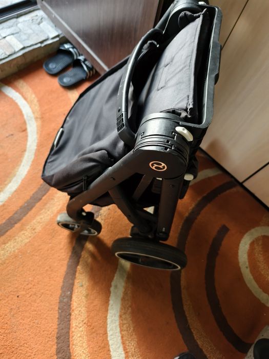 Продавам детска количка CYBEX  BALIOS S LUX BLK 3в1 MOON BLACK