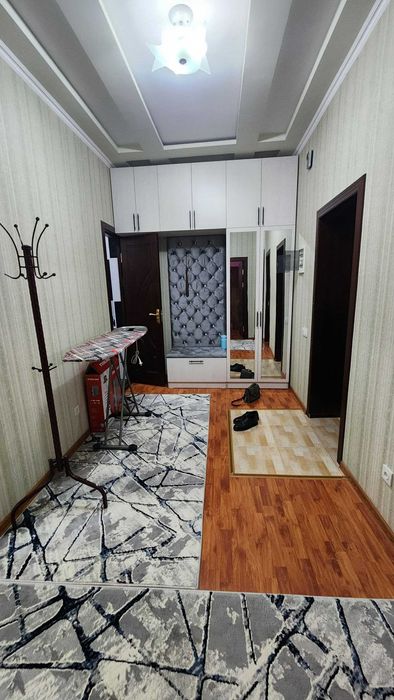 Сдается 2х комнатная квартира на 2 этаже Ориентир Торговый Центр