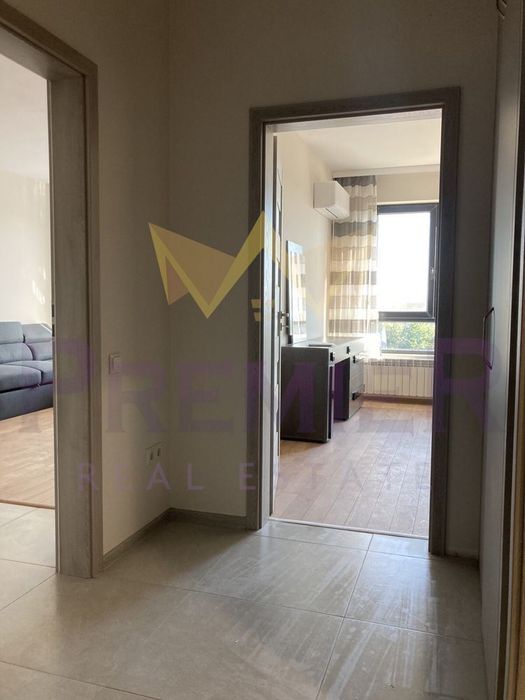 Дава се под наем Двустаен апартамент в Варна, Кайсиева градина - 70 кв.м за 484.5 € - Снимка #3