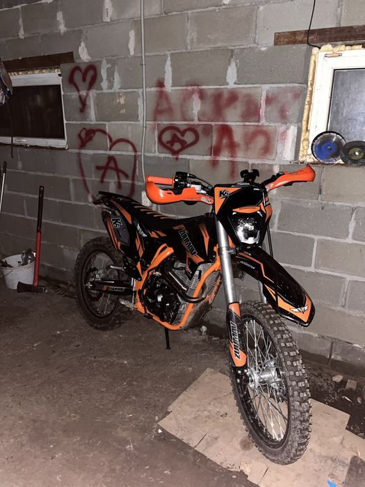 Zuumav K5 CB300..