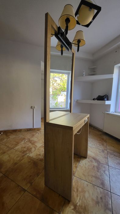 Stand masa cu oglinda coafură