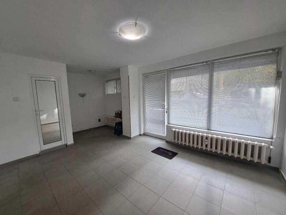 Дава се под наем Офис в София, Стрелбище - 25 кв.м за 255 € - Снимка #2