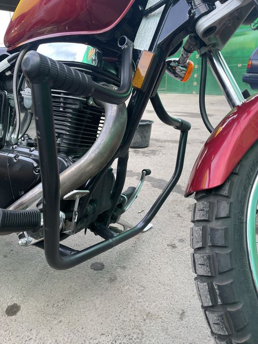 Suzuki Boulevard S40