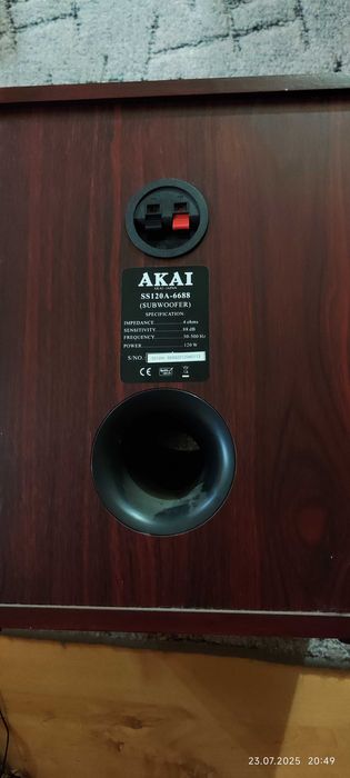 Комплект тонколони AKAI 400лв