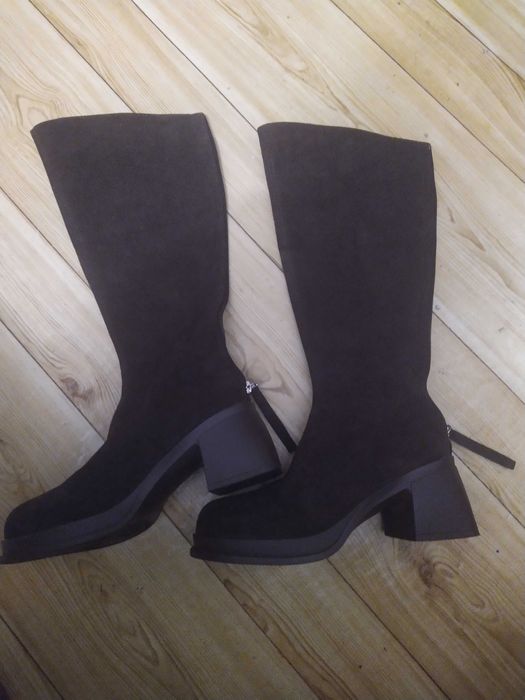 Кафеви ботуши с цип