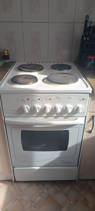 Продам плиту , в хорошем состоянии