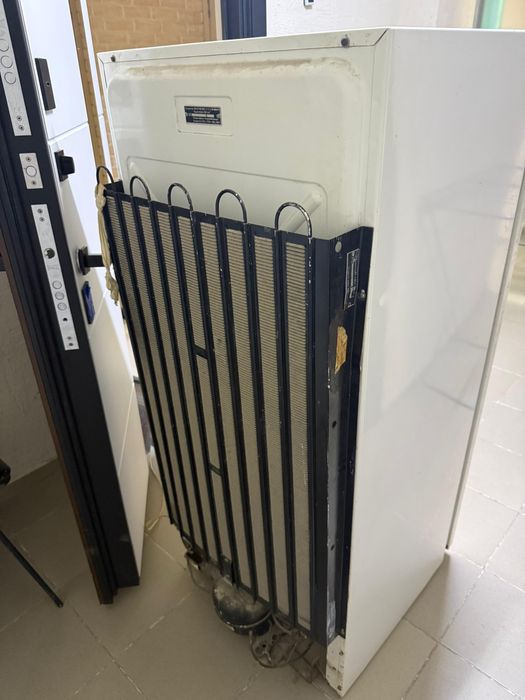 Холодильник.