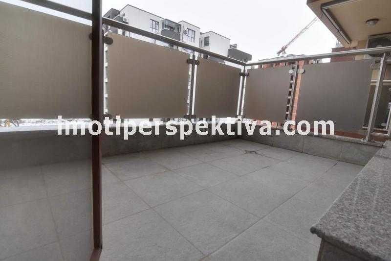 Продава се Тристаен апартамент в Пловдив, Кючук Париж - 100 кв.м за 2000 €/кв.м - Снимка #6