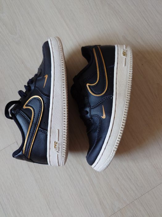 Nike кожени маратонки момче