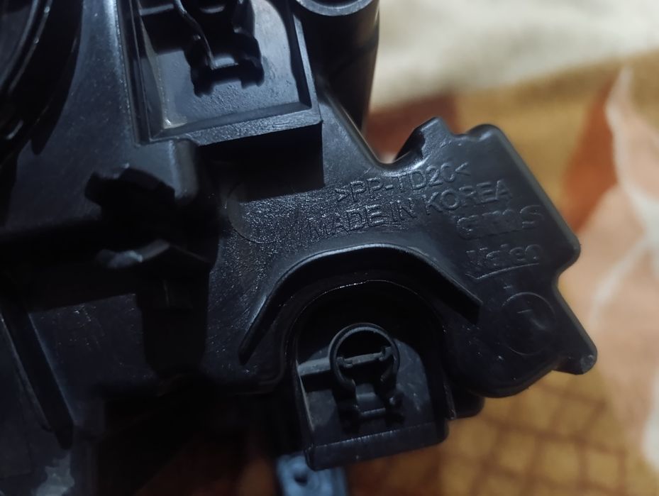 Фара на Рено Talisman SM7