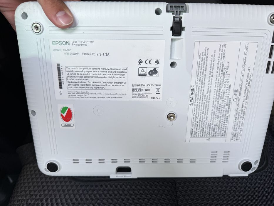 Проектор Epson CO-WX01 почти новый