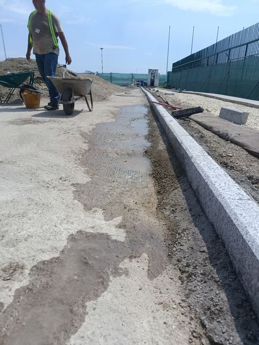 Amenajări interioare și exterioare