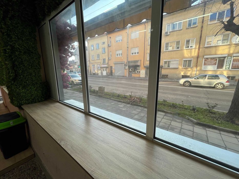 Продава се Магазин в Казанлък - 135 кв.м за 1398 €/кв.м - Снимка #5