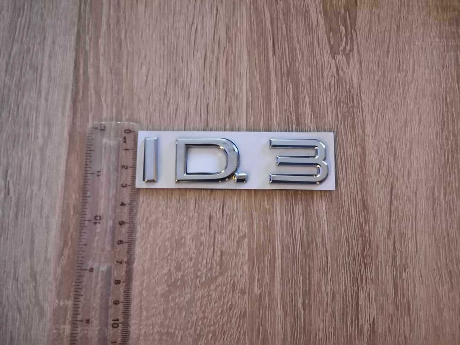 Volkswagen ID.3 сребриста емблема лого
